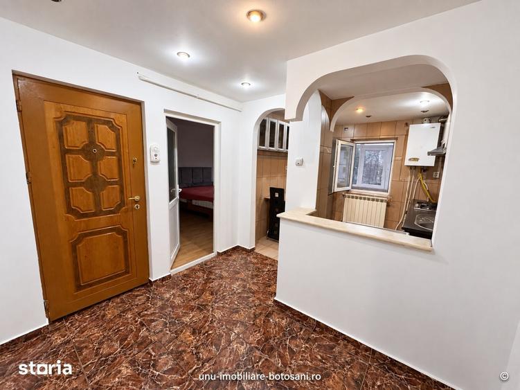 Apartament dec.-2 camere- 2 balcoane - Zona Savenilor T.Vladimirescu - 1