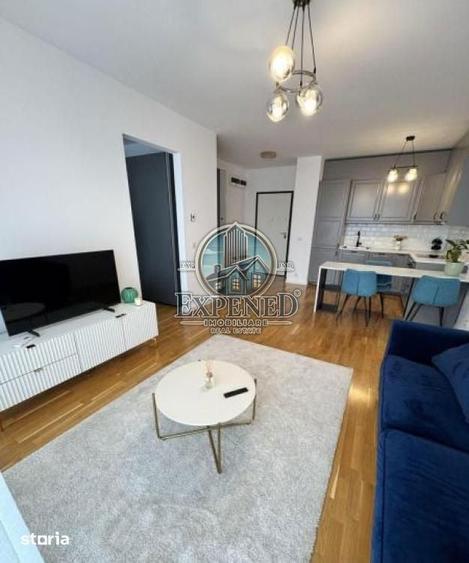 Apartament cu 2 camere semidecomandat, mobilat în 1 Mai