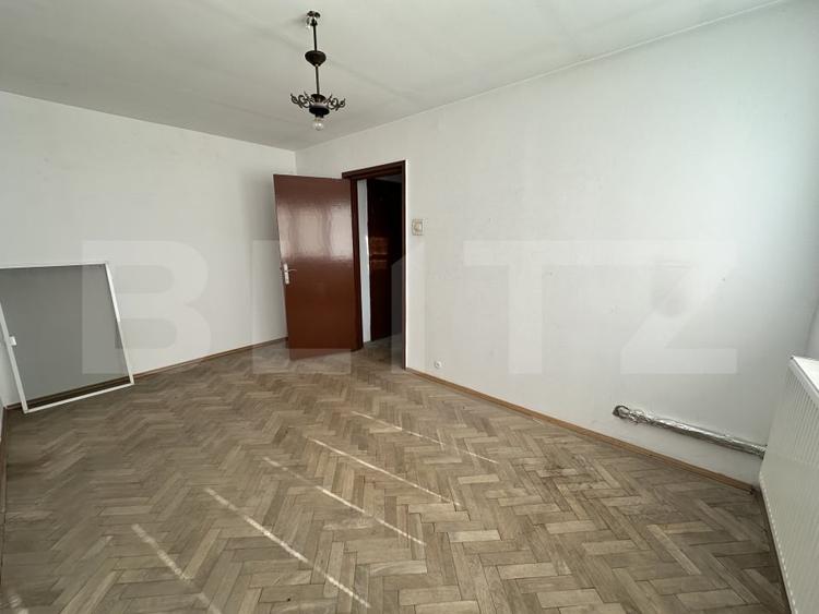 Apartament cu 2 camere semidecomandat în Brazda lui Novac