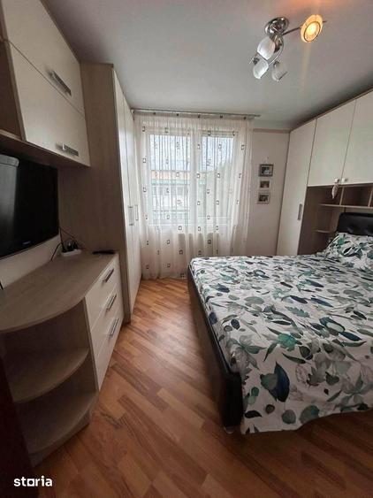 De inchriat apartament cu 3 camere, 2 bai, balcon, situat ultracentral - 2