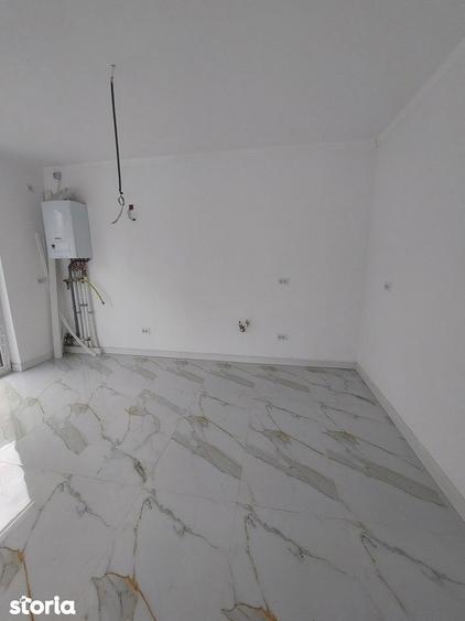 Casa finisata in Oncea ,toate utilita?ile, drum asfaltat!!! - 8