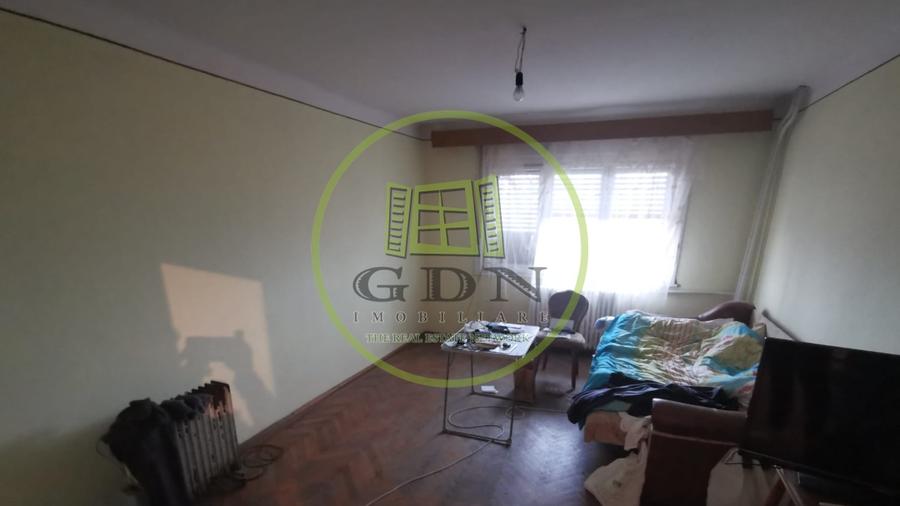 Duplex cu 6 camere cu Teren 330 Mp în Iorga