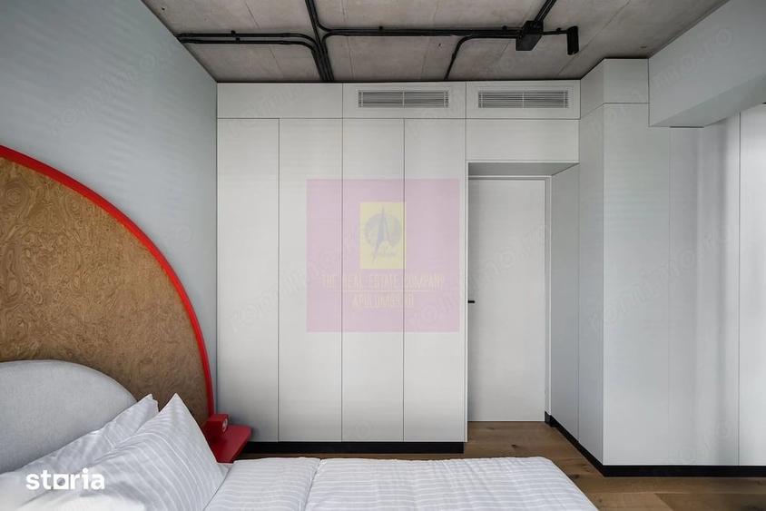 Apartament cu 4 camere semidecomandat în Pipera