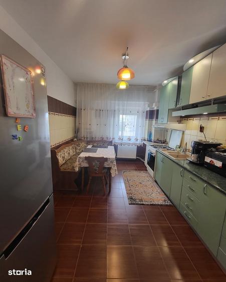 Apartament cu 2 camere decomandat în Ștefan cel Mare