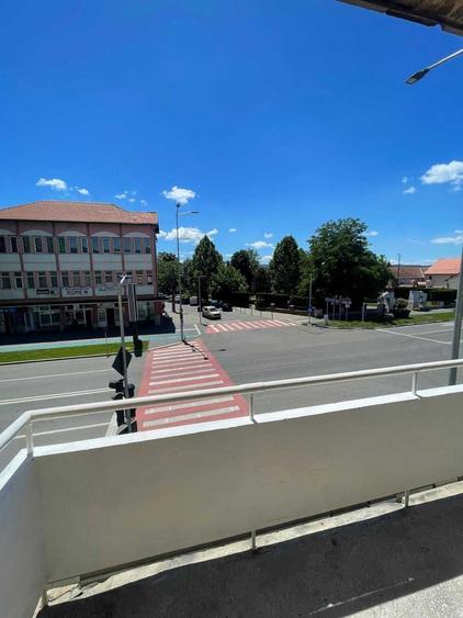 Apartament de inchiriat ultracentral Sebes - 8