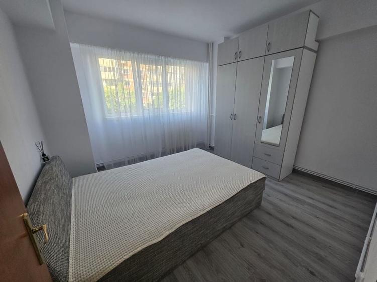 Apartament cu 2 camere decomandat în Rovine