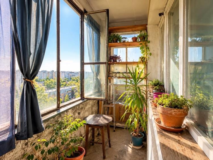 Apartament cu 3 camere circular în Drumul Taberei