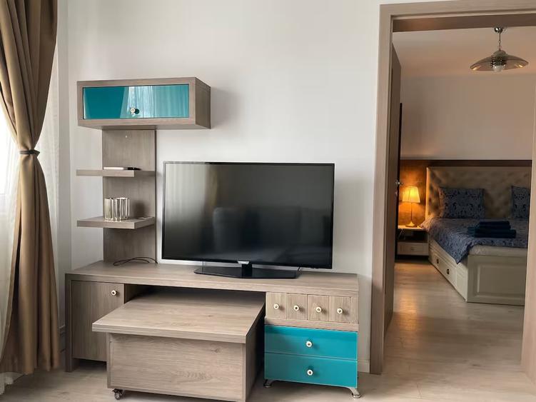 Apartament cu 2 camere nedecomandat în Podu Roș