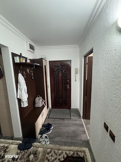 Apartament cu 4 camere, etaj 3 din 4 , Str. Belsugului , Micro 17. - 9