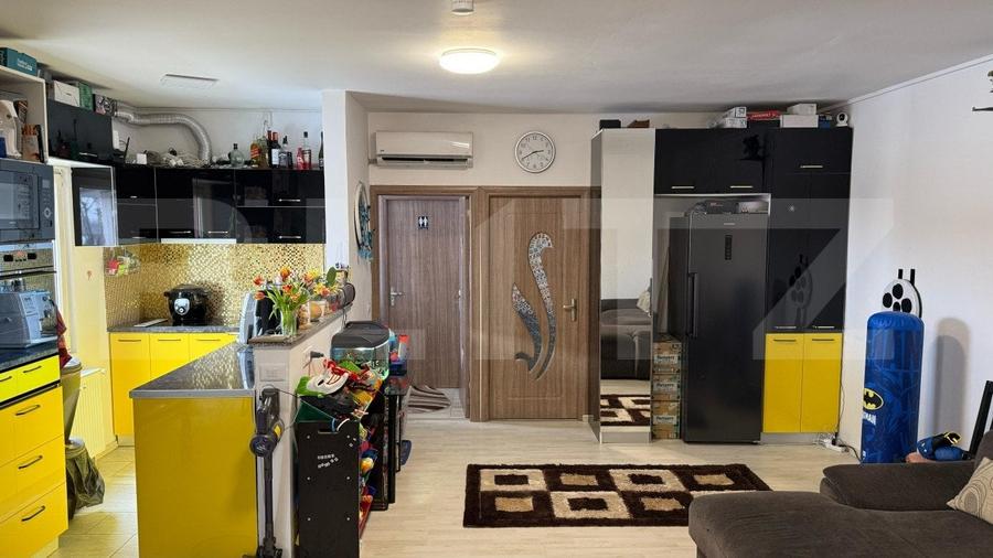 Casă individuală cu 3 camere cu Teren 880 Mp în Cârcea