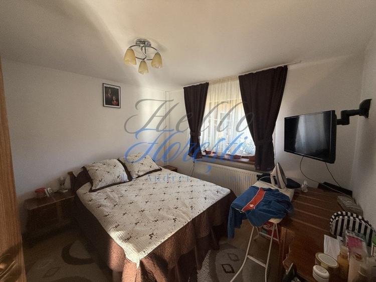 Casă individuală cu 6 camere cu Teren 1300 Mp în Florești