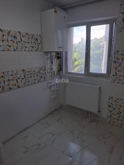 Garsoniera etaj 2 CFR bloc GITUR