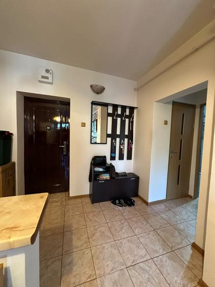 Apartament cu 2 camere decomandat, mobilat în Barieră