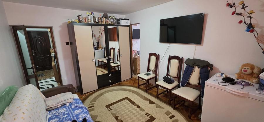 Apartament cu 2 camere, mobilat în 23 August