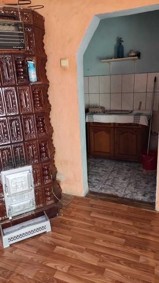 Casă cu 3 camere în Aleșd