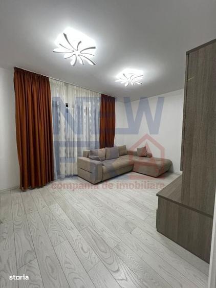 Apartament cu 2 camere decomandat, mobilat în Central