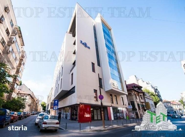 Spațiu comercial, de 300 mp, în Romană