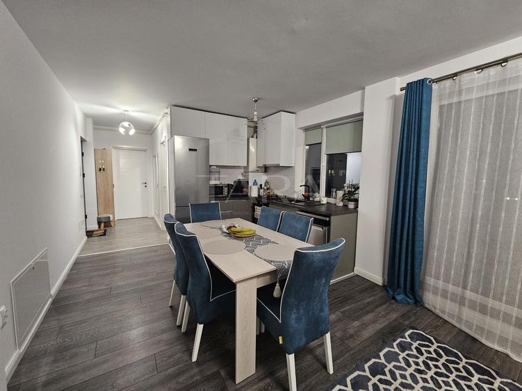 Apartament cu 3 camere decomandat, mobilat în Sânnicoară