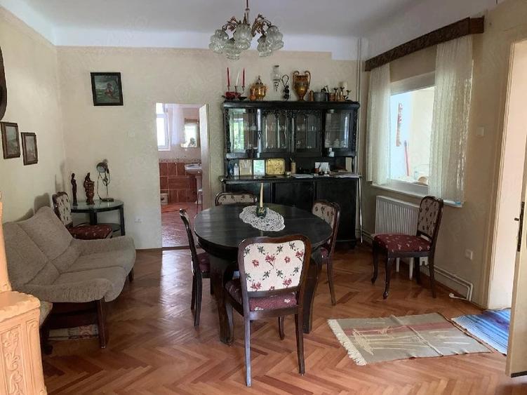 Casă cu Teren 480 Mp în Central