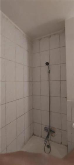 Apartament cu 2 camere decomandat în Nicolina