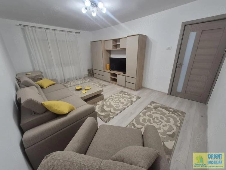 Apartament cu 2 camere decomandat în Dacia