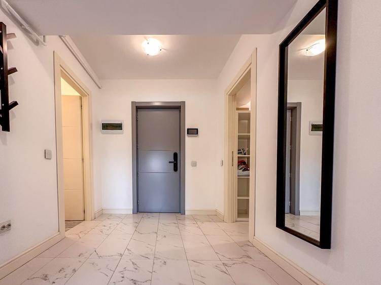 Apartament cu 2 camere decomandat în Tătărași