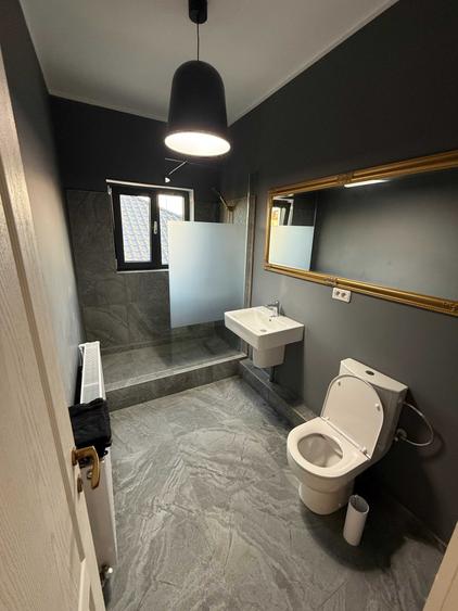 Casă cu 2 camere în Micro 21
