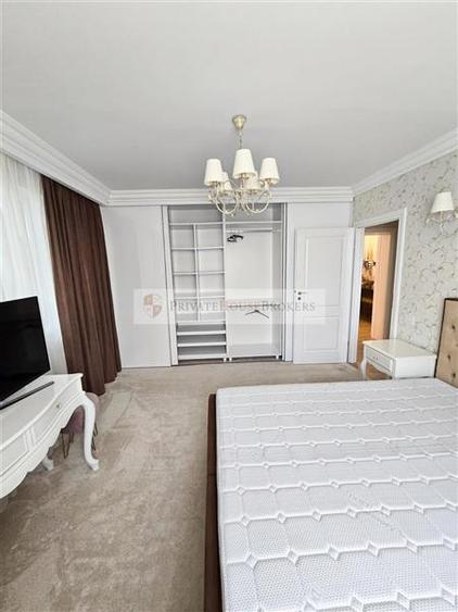 Apartament cu 2 camere semidecomandat, mobilat în Pipera