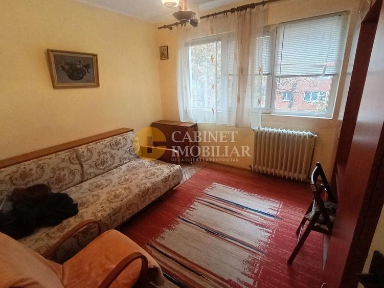 Apartament cu 3 camere semidecomandat, mobilat în Tătărași — fotografia 3
