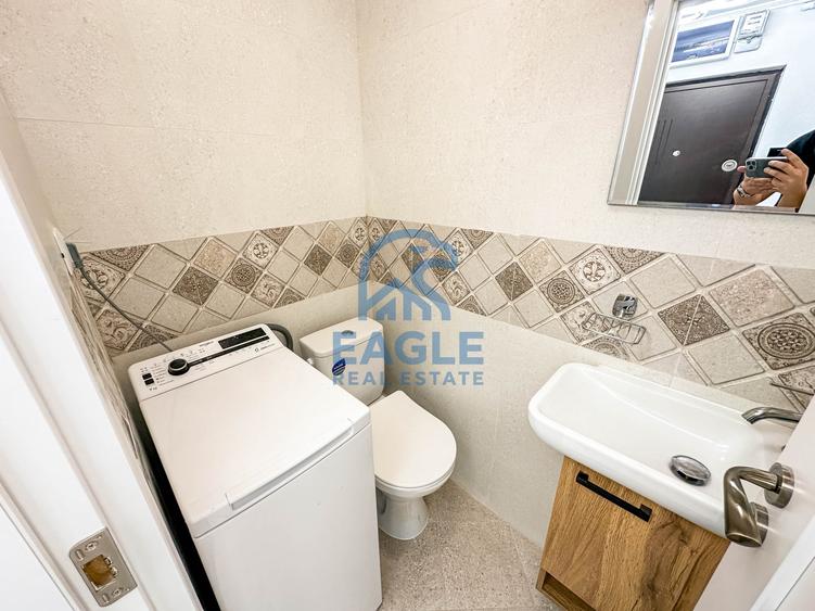 Apartament cu 3 camere decomandat, mobilat în Faleza Nord