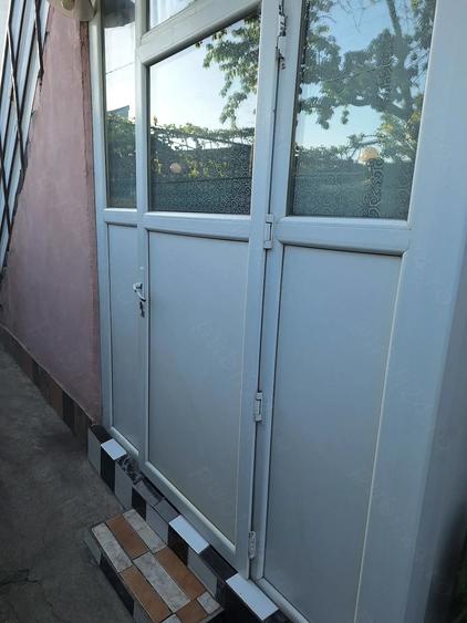 Apartament cu 2 camere decomandat în Bariera Vâlcii