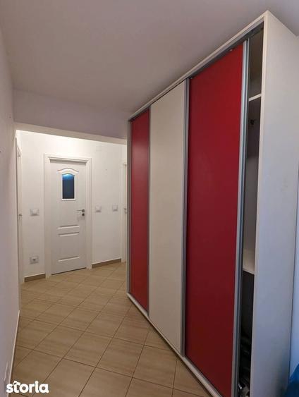 Apartament cu 3 camere decomandat în Centrul Civic