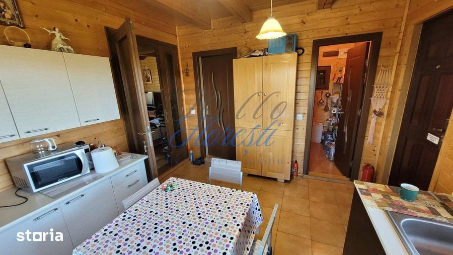 Casă cu 3 camere cu Teren 1664 Mp în Feleacu