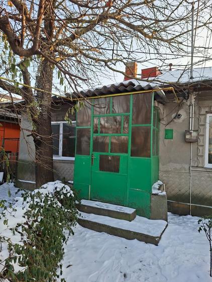 Casă cu 3 camere în Central
