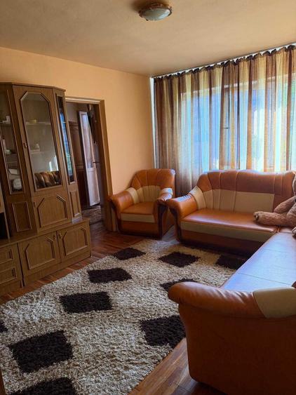 Apartament cu 2 camere în Micro 6