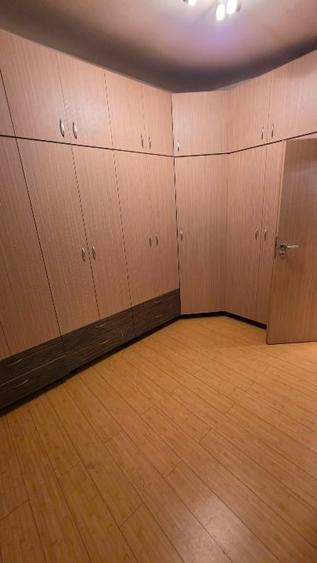 Apartament cu 4 camere decomandat, mobilat în Independenței