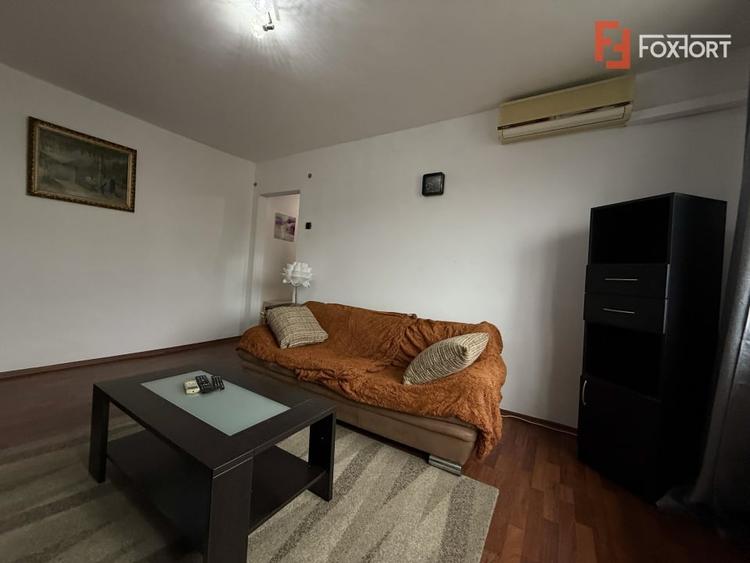 Apartament cu 2 camere semidecomandat, mobilat în Circumvalațiunii