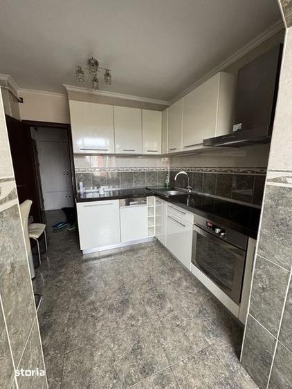 Apartament cu 3 camere în Alfa