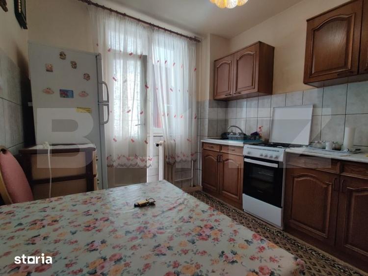 Apartament cu 3 camere, 63 mp - zona Dacia, Oradea - 1