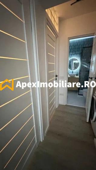 Apartament cu 4 camere semidecomandat în Central