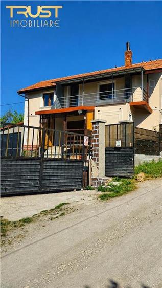 Casă cu 3 camere cu Teren 730 Mp în Răscruci