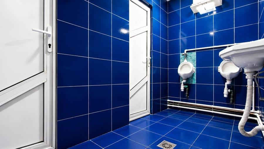 Spațiu comercial, de 258.39999389648 mp, în Central