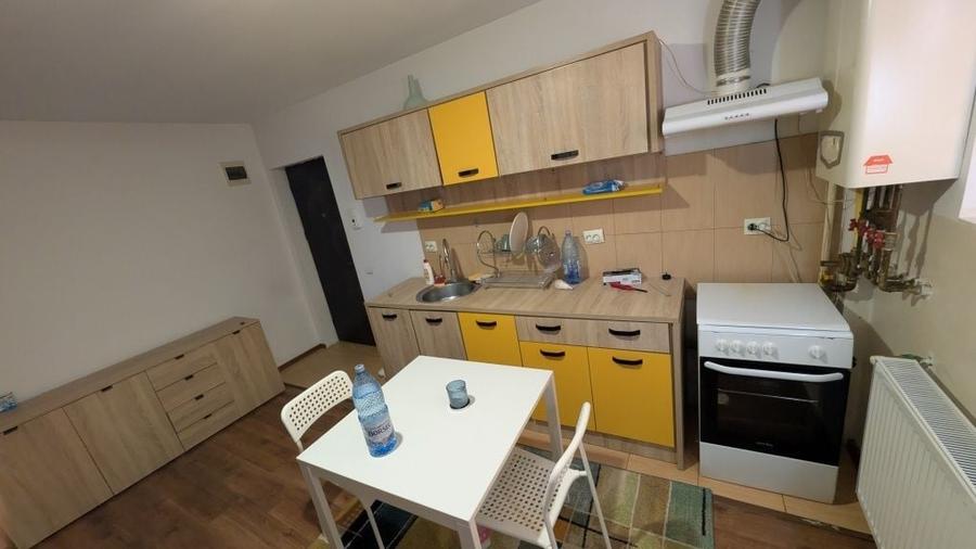 Inchiriez apartament 2 camere 37 m2 Cartier Buna ziua incepand cu 15 August - 7