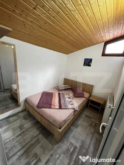 Casă cu 7 camere cu Teren 190 Mp în Beclean