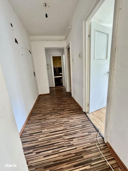 Apartament cu 2 camere decomandat în Narcisa