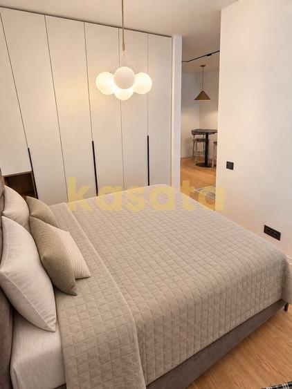 Apartament cu 2 camere semidecomandat, mobilat în Aviației