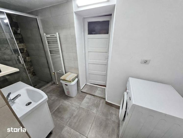 Casă cu 4 camere cu Teren 620 Mp în Frumușeni