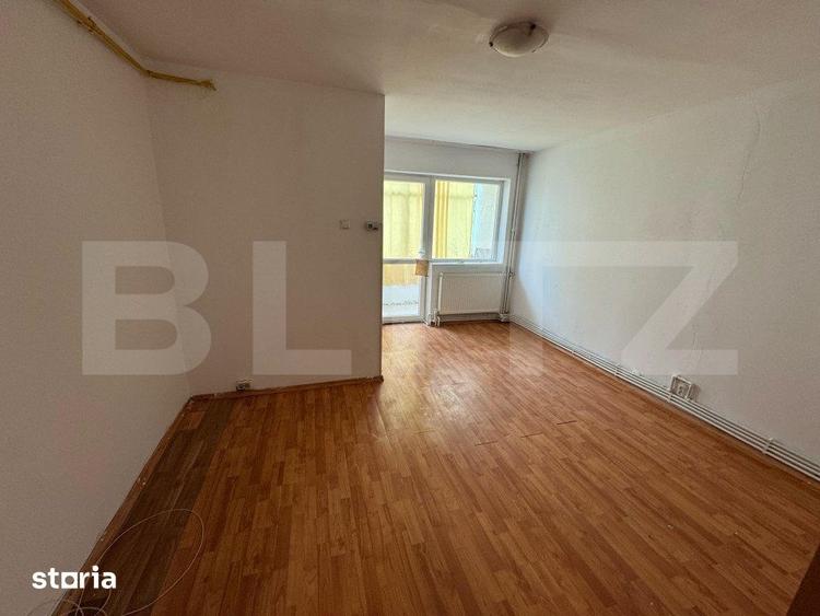 Garsonieră în Micro 15