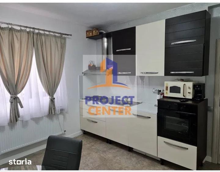Casă cu 4 camere cu Teren 400 Mp în Craiovei
