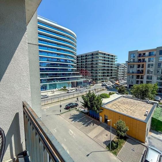 Apartament cu 2 camere semidecomandat, mobilat în Central